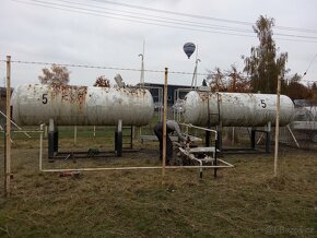 Prodám pouzitou ocelovou nádrž 5000 l - 4