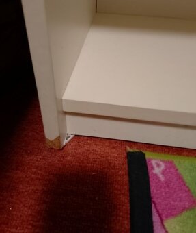 Přebalovací pult s úložným prostorem - 4