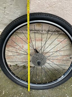 rám na kolo + obě dvě kola - 4