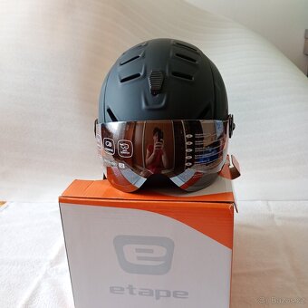 Pár věcí na prodej - 4