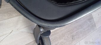 Kočárek Petite&Mars street - 4