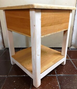 Stolička s úložným prostorem. - 4