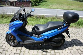 Kymco X-Town 125 i - 4