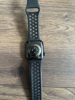 Apple watch Nike series 7 - 45mm - 4