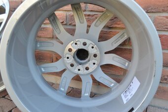 Disky BMW jako nové 5x112 19 ET iS38 9J - 4