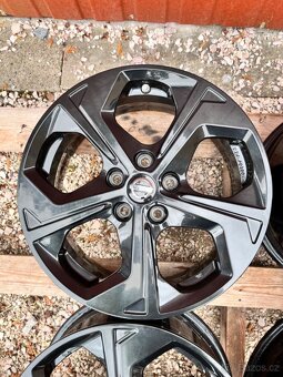 5x114,3 R17 Alu disky Nissan X-Trail 2018 - TOP STAV - 4