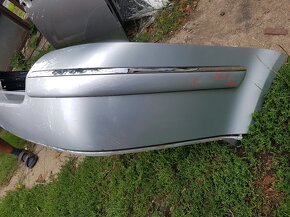 VW Passat B5 a B 5,5 nárazníky , stěna, kapota B5 z lampy - 4