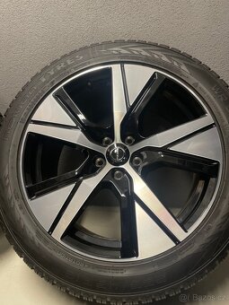 Original alu kola Volvo XC40 r19 5x108 pneu 95% - 4
