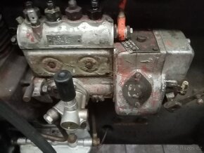 Díly motor zetor 5501 - 4
