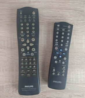 Digital Audio/Video Surround Receiver - Philips FR965 - 4