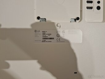 31.5" LG UHD monitor 4K - 32UN500-W Nepoužitý - 4