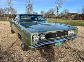 Dodge Coronet Super Bee - 4