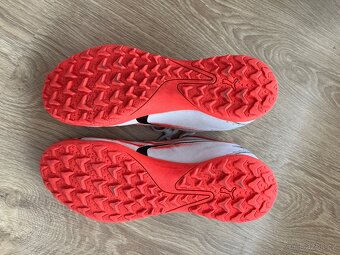 Prodám kopačky turfy Nike, vel. 41 - 4
