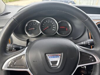 Dokker Stepway - 4