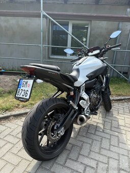 Yamaha MT-07 - 4