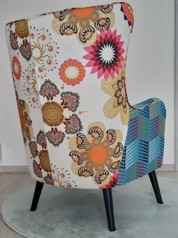 Patchwork ušák s podnožkou s pampou - 4
