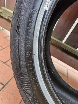 ZÁNOVNÍ ZIMNÍ SADA 225/50R18 M+S VREDESTEIN VINTRAC PRO - 4