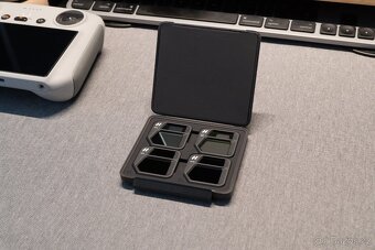 DJI Mavic 3 (V2.0) C1 – širokoúhlá + telekamera, COMBO - 4