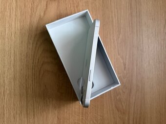 Apple iPhone 14 128 GB bílý - 4
