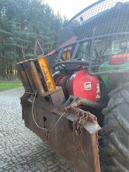 Traktor John Deer 6130 - 4