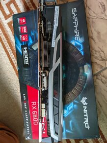 AMD Radeon RX 6800 - 4