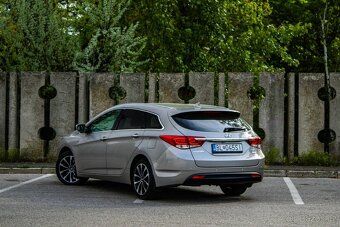 Hyundai i40 CW 1.7 CRDi Business - ZÁRUKA 1 rok / 30 000 km - 4