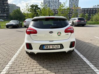 Kia Ceed GT line 1,6 CRDI Automat - 4