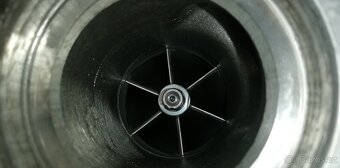 Orig. VW turbodmychadlo 2.0 TFSI 06K145702N - 4