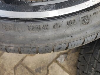 BMW E60 E61 - 4