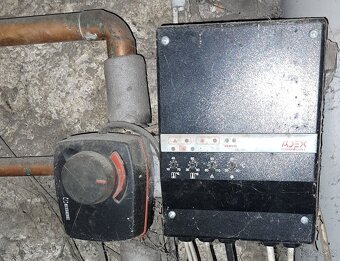 Automatický kotel na uhlí VIADRUS s velkou násypkou - 4