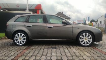 Alfa Romeo 159 SW 2.4 JTDm Sport Wagon - 4