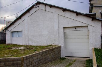 Pronájem haly 713 m2 - 35 km severně od Prahy - 4