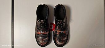 STEEL London Edition Vel. 11 jako nové - 4