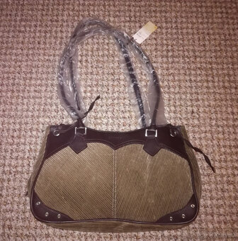 Kabelky / Brašna (víceúčelová) - 4