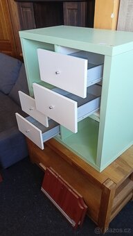 Regál Ikea Kallax.J 37/26. - 4