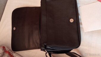 Kabelka černá,nová 350kč - 4