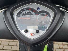 Skútr Kymco Agility 125 - 4