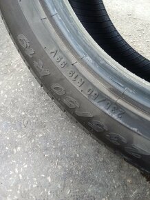 235/50/19 99v Pirelli - letní pneu 4ks - 4