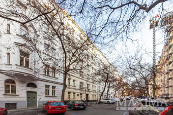 Pronájem, byt 2+kk, 70m2, Praha 2, Vinohrady, Lužická - 4