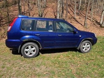 Nissan X-trail 2,2 dci 100 kw 4x4 - 4
