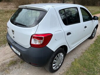 Dacia Sandero 1.2 54KW R.v. 2015 .NOVÁ STK. 2xKlič . - 4