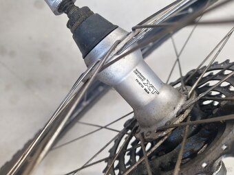 Zapletená kola Shimano XT M750 - 4
