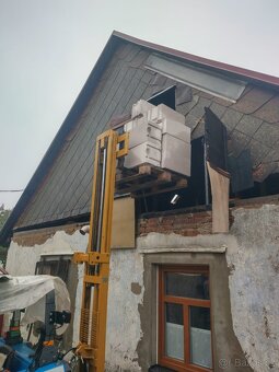 Prodám vysokozdvih používaný za malotraktorem - 4