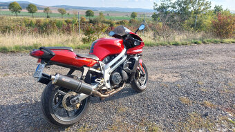 Aprilia Falco - 4