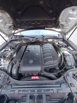 Mercedes w211 E320 2005rok - 4