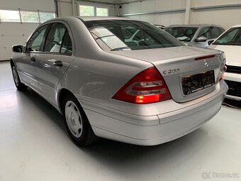 Mercedes-Benz C200 CDI Classic r.v.2003 - TOP STAV - 4