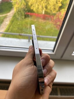 iPhone 13 Pro 128 GB - 4