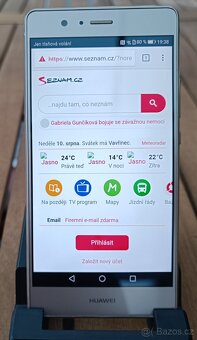 Mobilní telefon Huawei P9 Lite / GOLD / Displej: 5,2" - 4