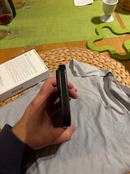 IPhone 16 PRO MAX - 4