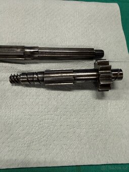 Jawa 500 OHC - díly převodovky 02 - 4